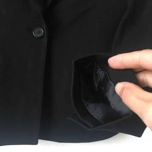The Limited one button blazer - Picture 5 of 6